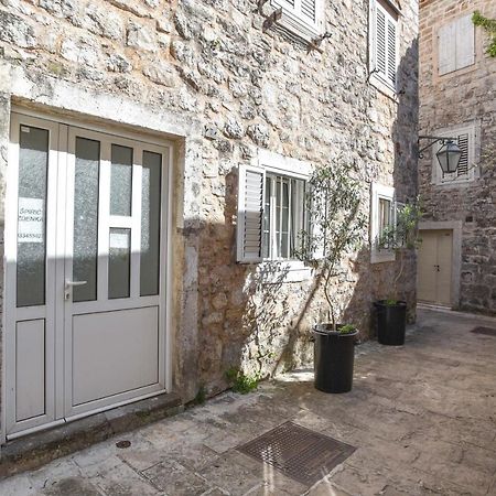 Sambra Old Town Apartment Budva Luaran gambar